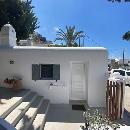 Mykonos 1001 *